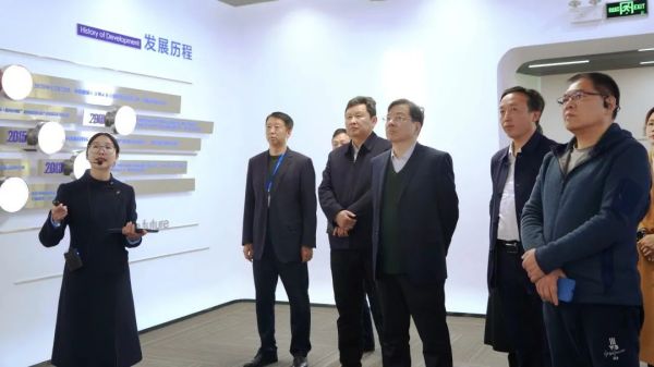 湖南省政协副主席、省工商联主席张健一行到BJL平台集团宁乡工业基地考察